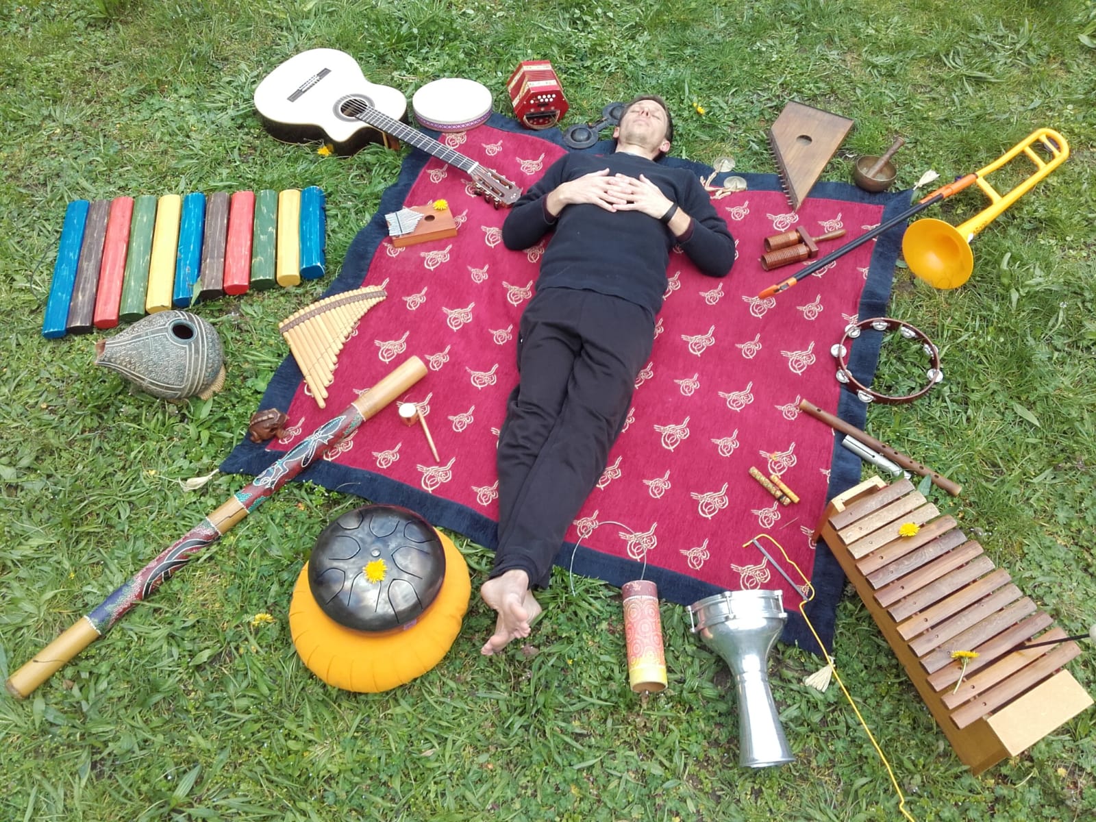 Photo de À LA DÉCOUVERTE D'INSTRUMENTS BIZARRES!!!